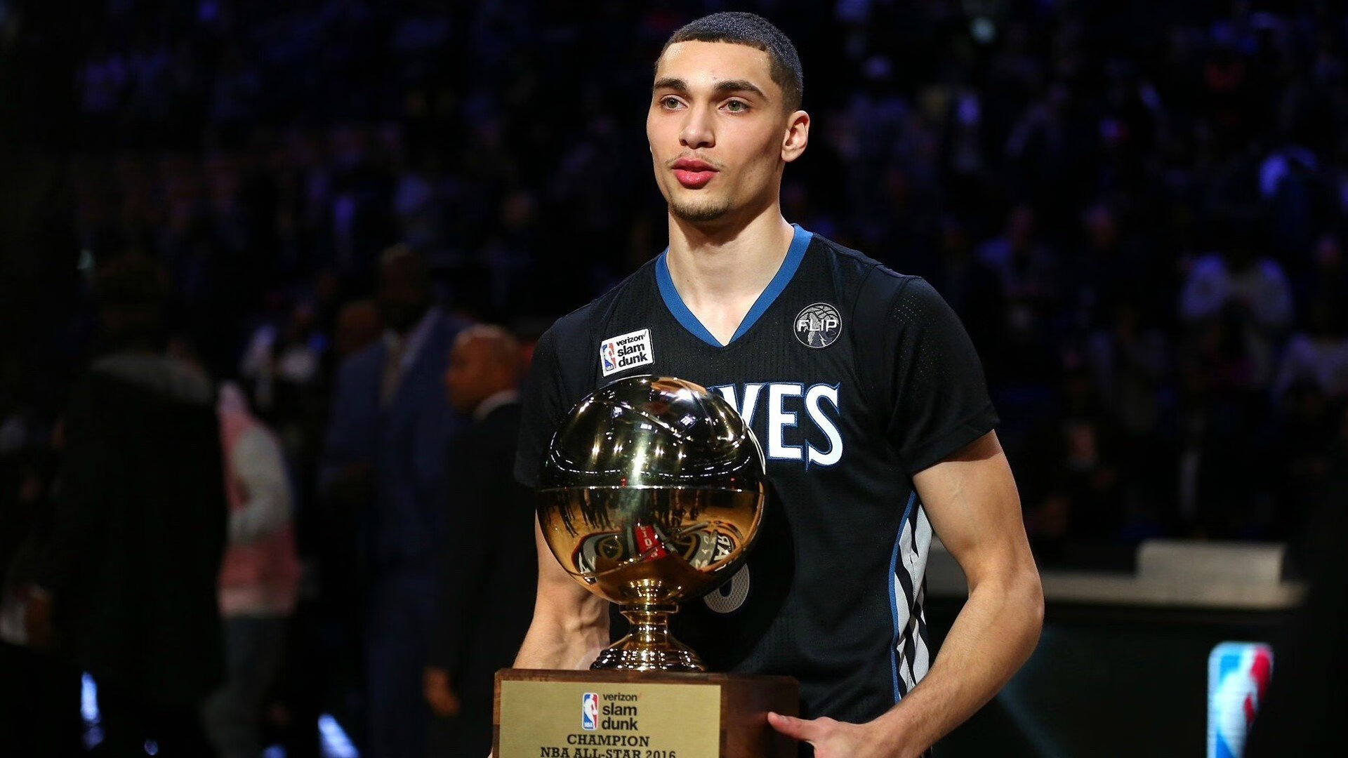 外线射手的跑位技巧分析,外线射手的跑位技巧分析视频